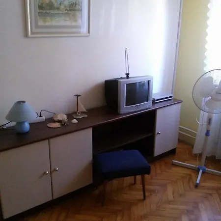 Jakov *
